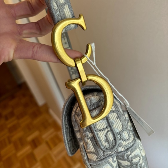 DIOR SADDLE BAG IN GREY OBLIQUE MONOGRAM - Picture 10 of 11